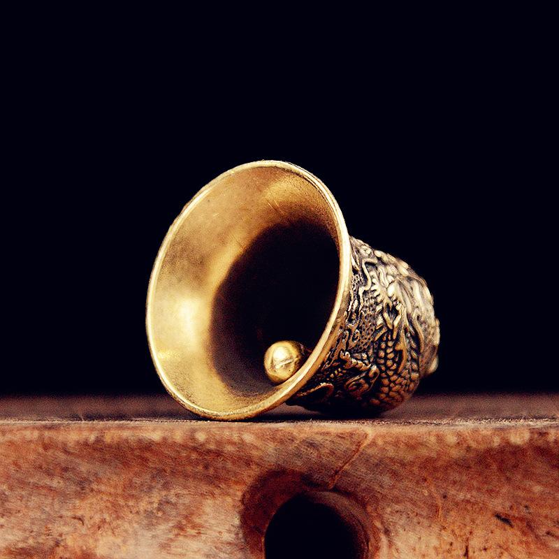 Vintage Brass Bell Carved Drag - đánh giá và giá Vintage Collectible Bells