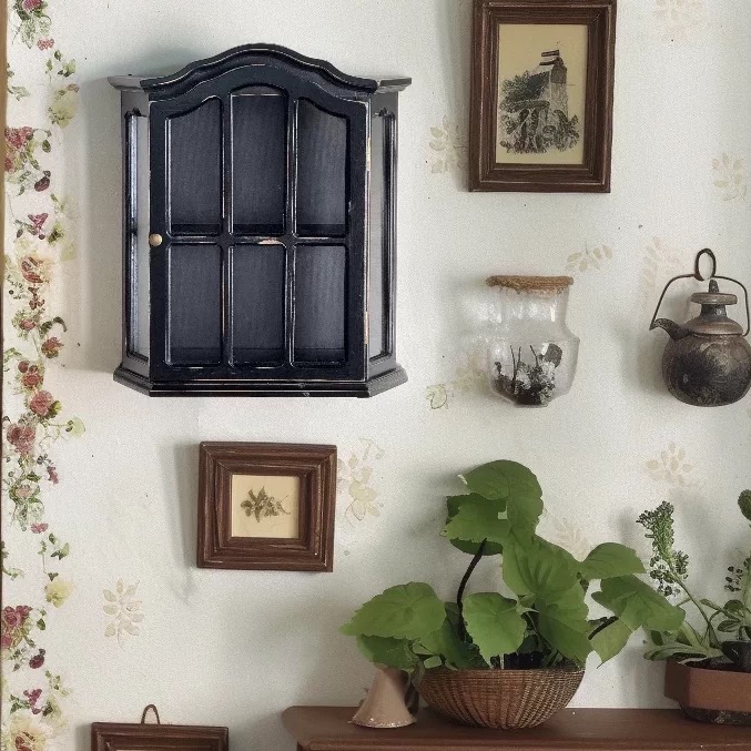Vintage Distressed Wood Wall C - đánh giá và giá Vintage Collectible Glass