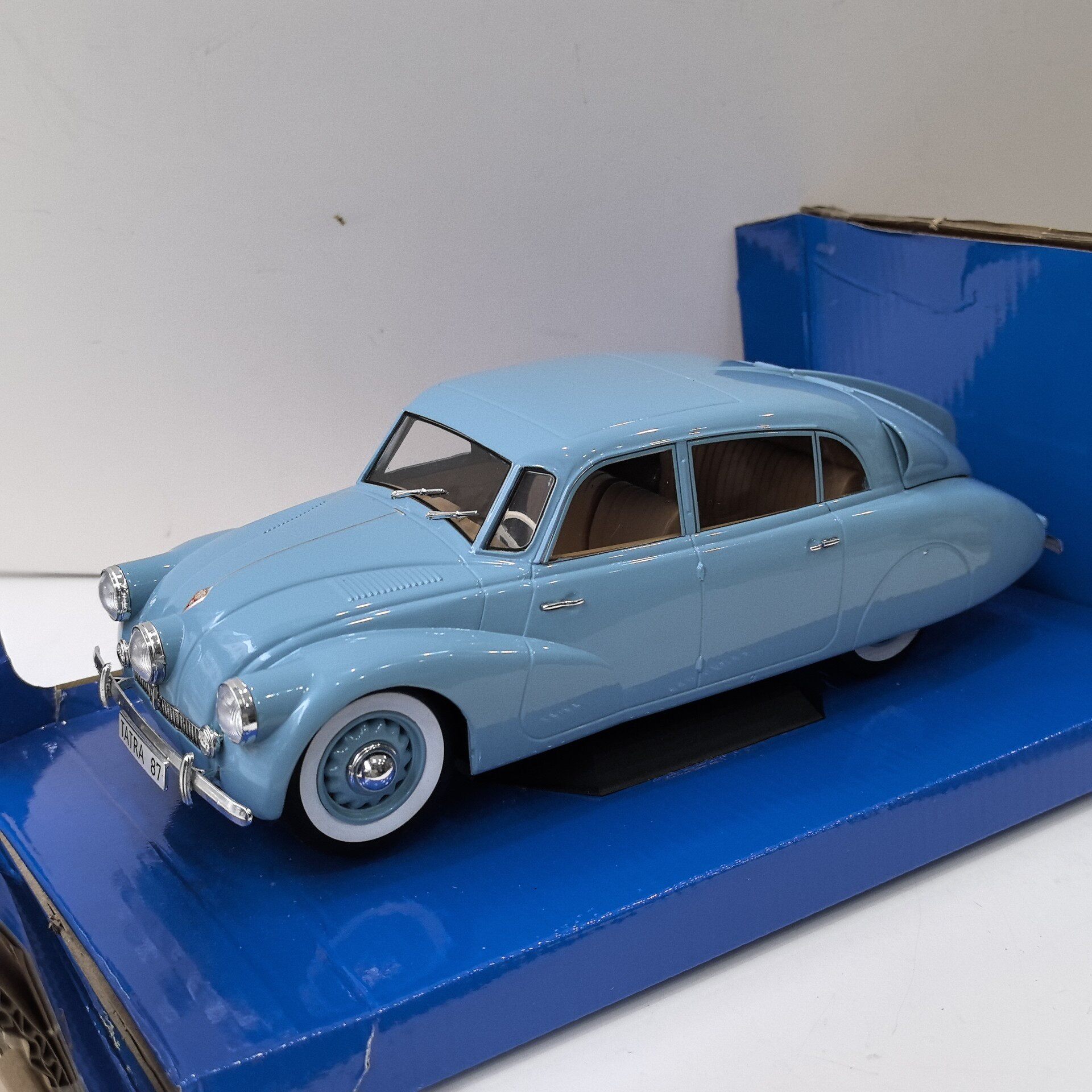 MCG Diecast 1/18 Scale TATRA 8 - đánh giá và giá Vintage And Collectible