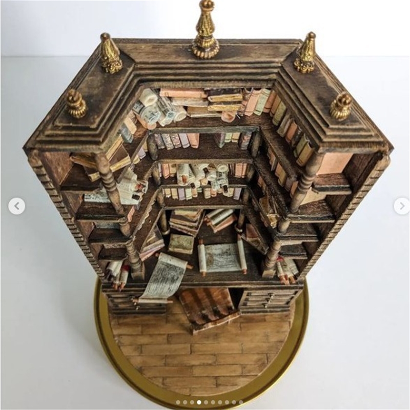 Miniature Bookcase Bookshelf D - đánh giá và giá Vintage Collectible Glass